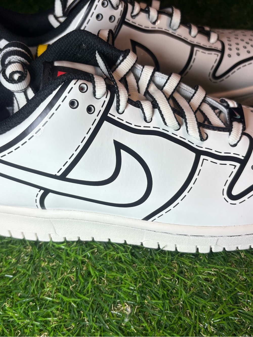 Nike Kids White and Black Cartoon Outline Sneakers